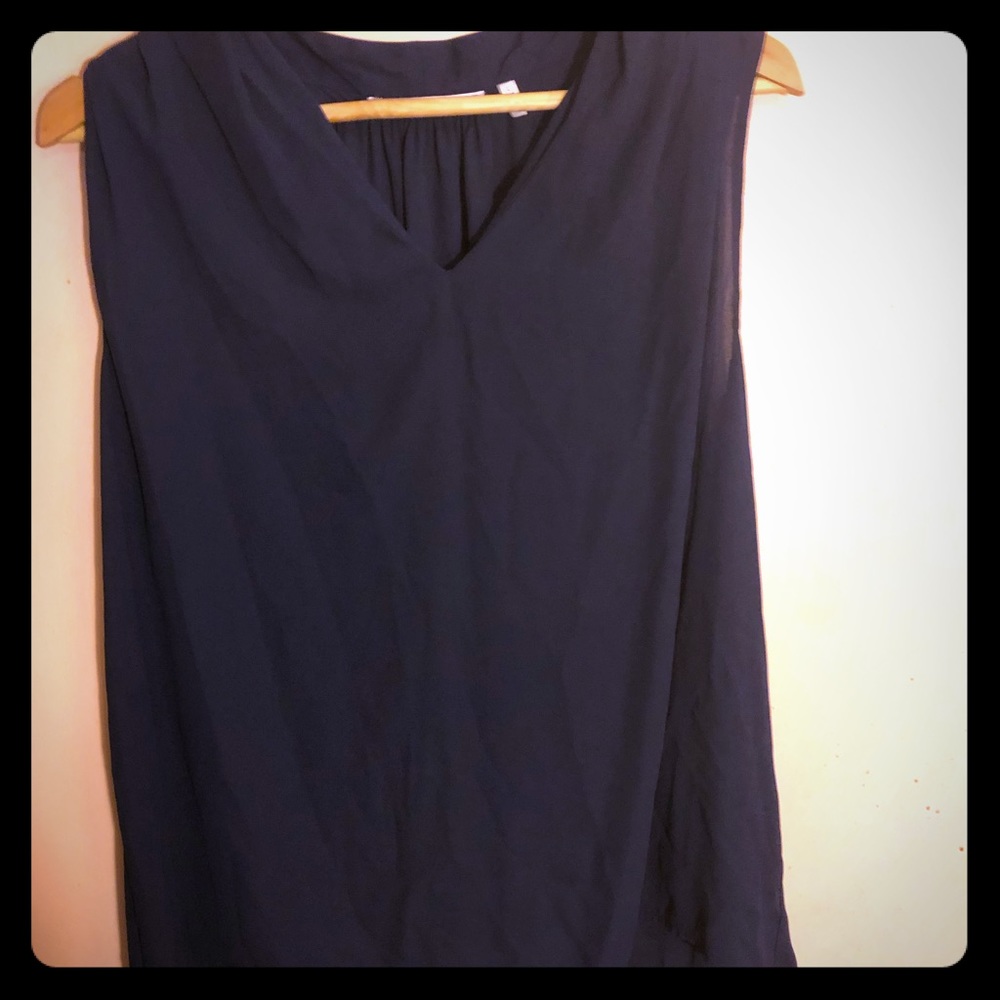 Violet and Claire v neck blouse